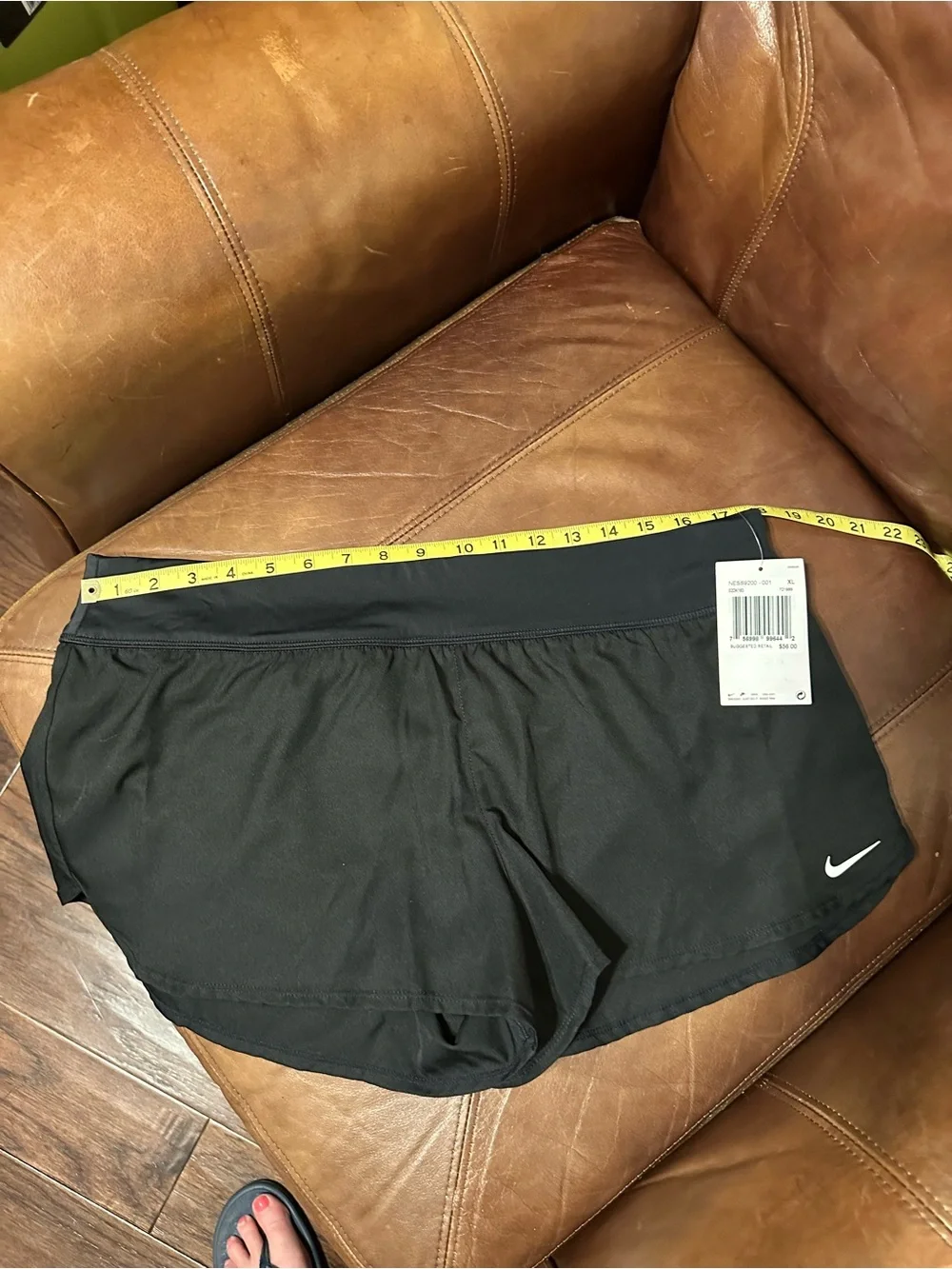 Nike | NWT | Black Element Board Shorts - Women’s XL
